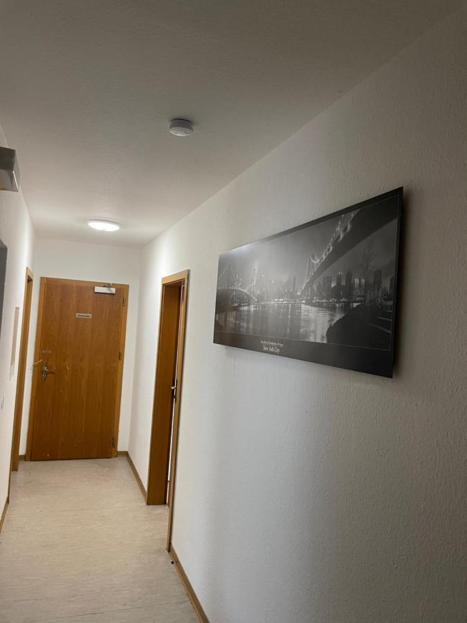 1 Zimmer Fuer 2 Personen 布鲁赫萨尔 外观 照片